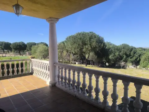 Chalet en Villanueva de Duero