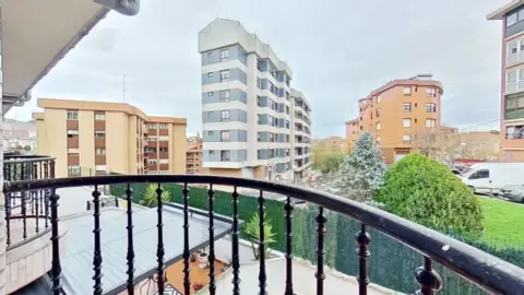 Casa adosada en Valle de Trapagaran