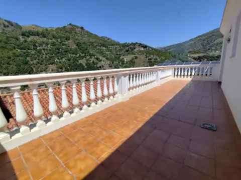 Casa adosada en Jete