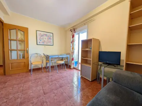 Piso en Las Fuentes-Cartuja Baja