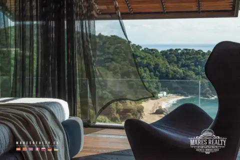 Chalet en Canyelles-La Montgoda