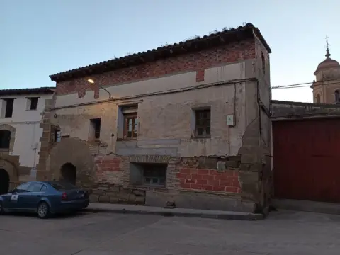 Casa en Liesa
