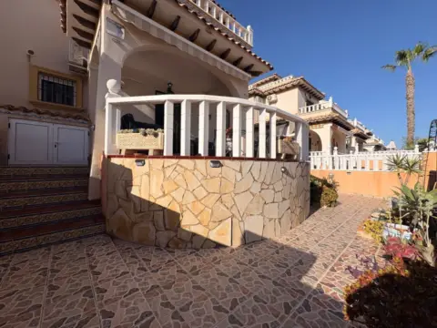 Chalet en Los Dolses-Montezenia-Lomas de Cabo