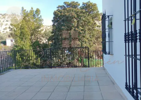 Chalet en Puente Jontoya-Puente de la Sierra