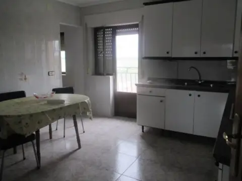 Chalet en Poveda de Las Cintas
