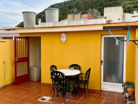 Chalet en Ctra. de Circunvalación-La Magdalena