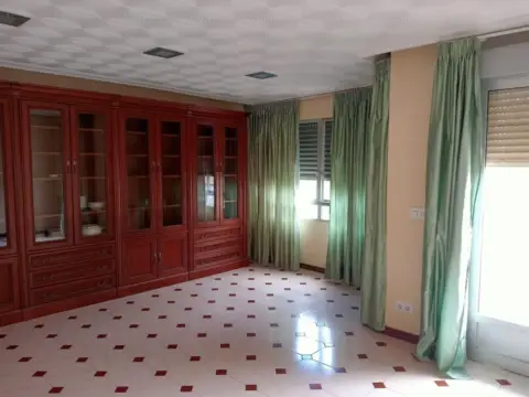 Piso en San Bartolomé-calle Millán de Priego