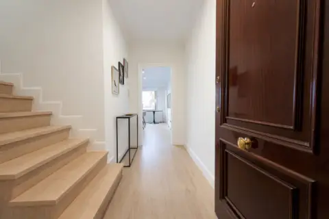 Dúplex en calle de la Infanta María Teresa, 7