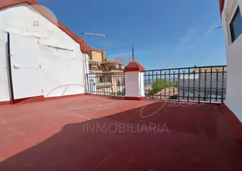 Chalet en Ctra. de Circunvalación-La Magdalena