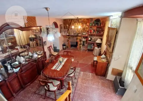 Chalet en Ctra. de Circunvalación-La Magdalena