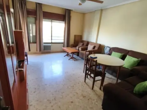 Piso en Oeste-Nuevo Oeste
