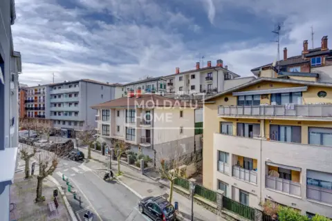 Piso en Erdialdea-Alde Zaharra-Mendibil-Santiago