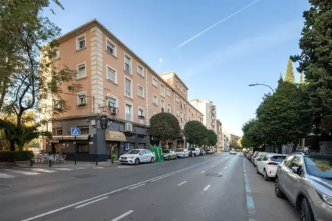 Piso en Carretera de la Sierra, 24