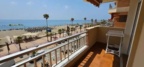 Apartamento en Paseo Marítimo Rey de España, 81