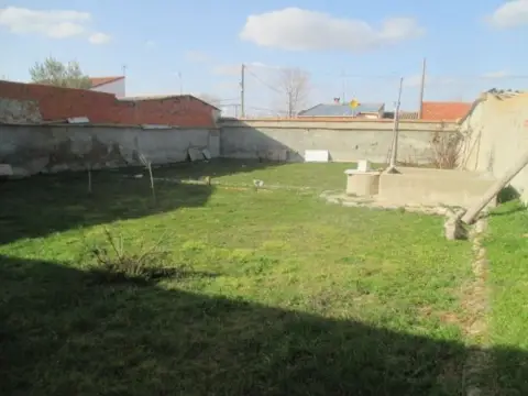 Terreno en Salmoral