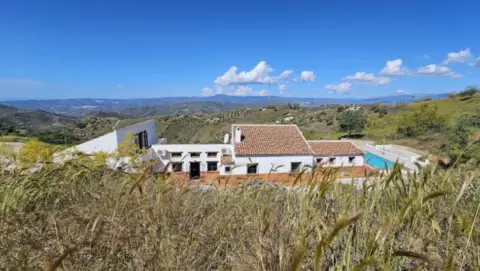 Chalet en Canillas de Aceituno