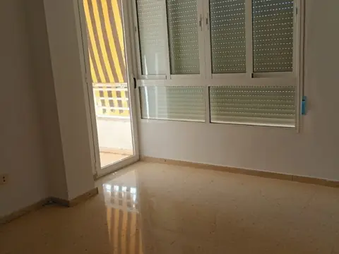 Piso en Nueva Málaga-Miraflores