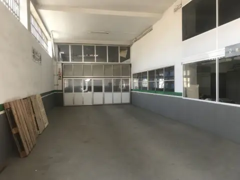 Nave industrial en Plasencia