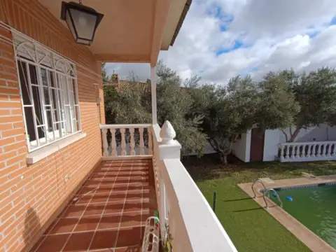 Chalet en Las Ventas de Retamosa
