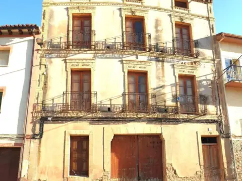 Casa en Alhama de Aragón