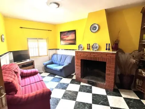 Chalet en Somontín