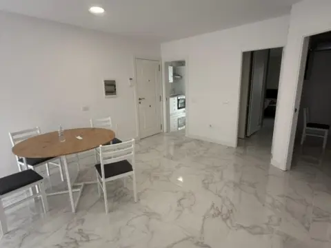 Apartamento en calle de la Telefónica, 8