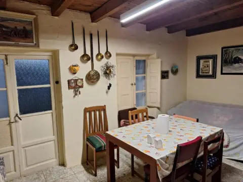 Casa adosada en Puebla de Don Rodrigo
