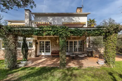 Chalet en Camping Valdemorillo