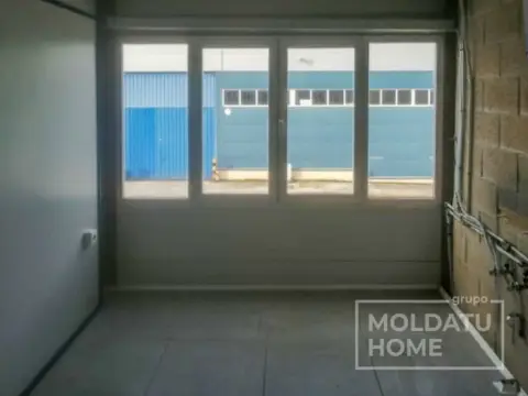 Local comercial en Barrio de San Agustín, 3