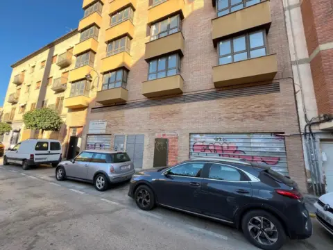 Local comercial en Carrer del Majoral de Quart, 3