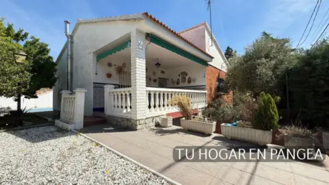 Chalet en El Álamo