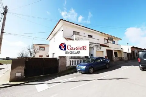 Chalet en Burujón