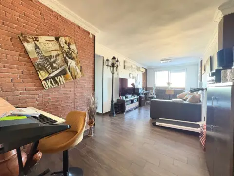 Piso en Las Colonias