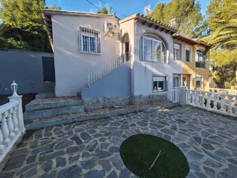Chalet en Cotelles