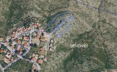Terreno en calle Perís y Valero, 27