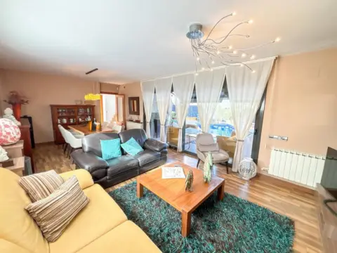 Chalet en Casc Antic