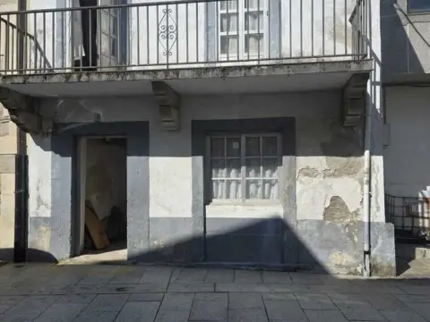 Casa adosada en Neda