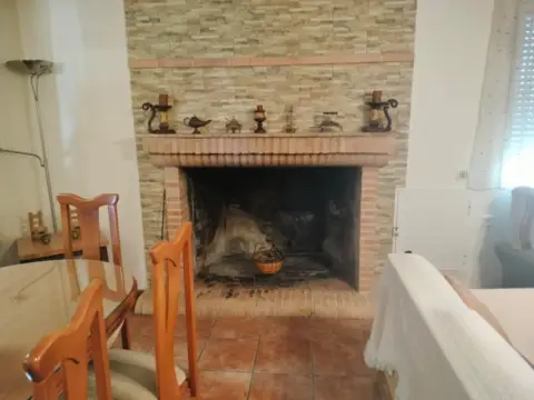 Chalet en Almodóvar del Campo