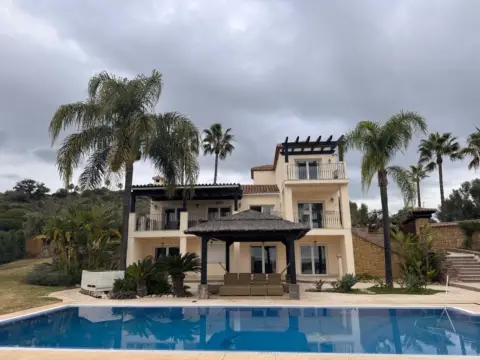 Casa en Selwo