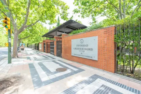 Piso en Las Margaritas-Universidad