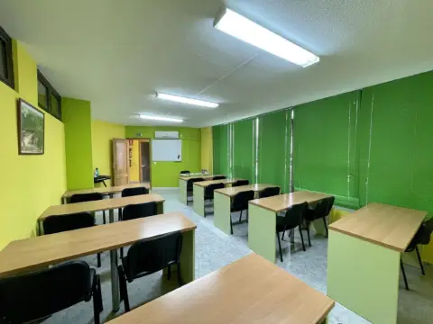 Local comercial en Malpartida de Plasencia
