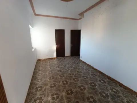 Piso en Linarejos