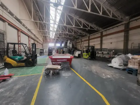 Nave industrial en Castellar del Vallès