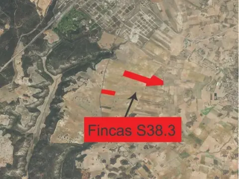 Finca rústica en calle C. Academia de Ingenieros