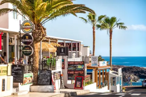 Casa en Callao Salvaje-Playa Paraíso-Armeñime