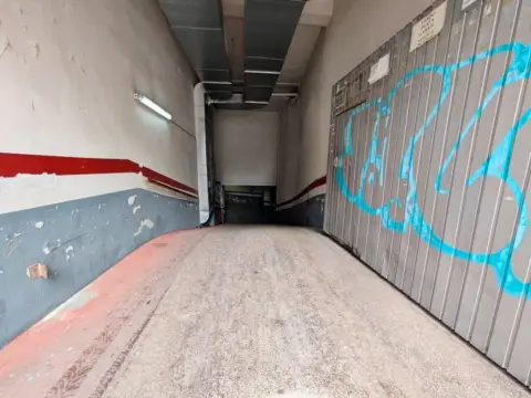 Garaje en Las Fuentes-Cartuja Baja