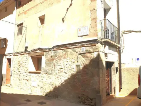 Casa en Alhama de Aragón