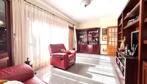 Piso en Rambla-Duggi-Los Hoteles