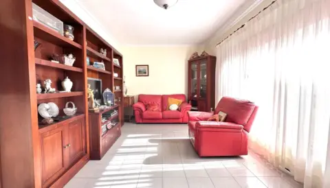 Piso en Rambla-Duggi-Los Hoteles