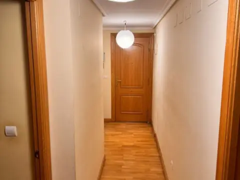 Piso en calle Villafranca de Duero, 10